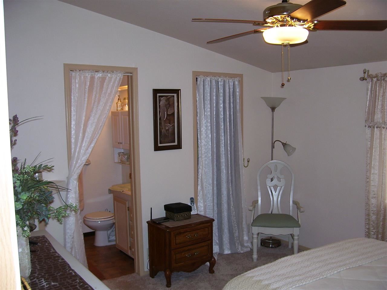 40080 Mackinaw Road Loon Lake, WA 99148 - Photo 8 of 17 Gallery Image 8