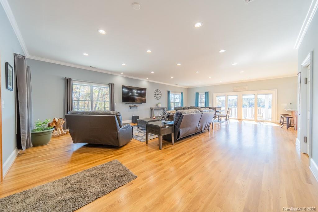1724 Gaither Road Belmont, NC 28012 - Photo 8 of 44 Gallery Image 8