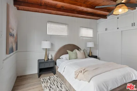 $1,799,000 | 8421 Gonzaga Avenue, Los Angeles, CA 90045