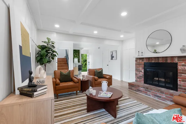 $1,799,000 | 8421 Gonzaga Avenue, Los Angeles, CA 90045