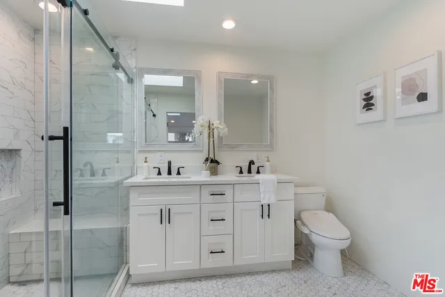 $1,799,000 | 8421 Gonzaga Avenue, Los Angeles, CA 90045