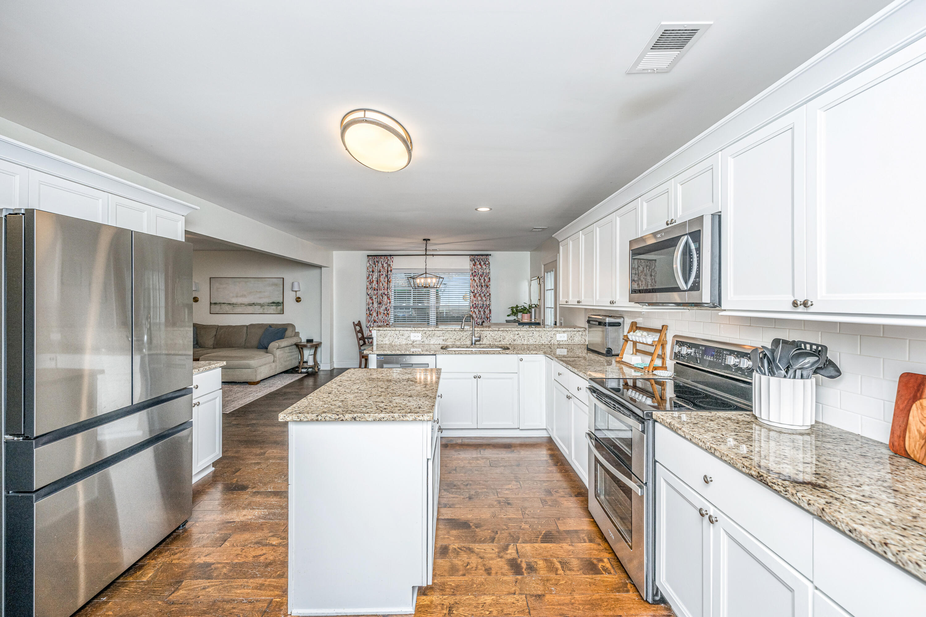 2131 Bradham Road Charleston, SC 29412 - Photo 18 of 71 2131BradhamRd036