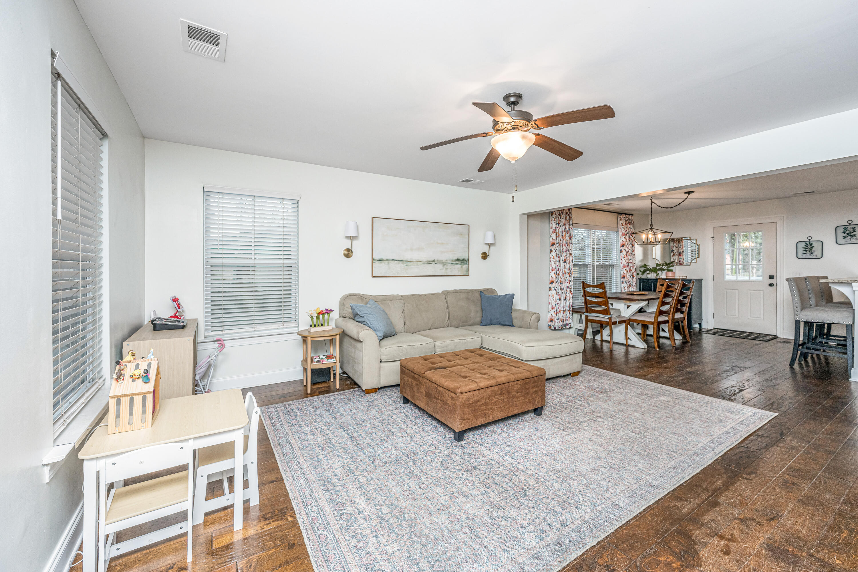 2131 Bradham Road Charleston, SC 29412 - Photo 10 of 71 2131BradhamRd026