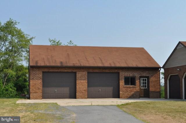 46 Huggins Road Duncannon, PA 17020 - Photo 2 of 23 Gallery Image 2