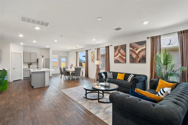 $365,000 | 202 Barton Creek Lane, Hutto, TX 78634