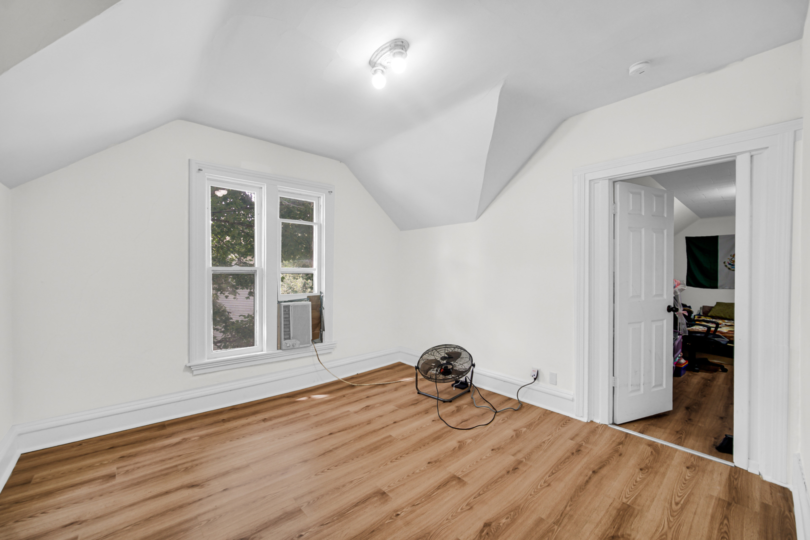 518 Raymond Street Elgin, IL 60120 - Photo 17 of 22