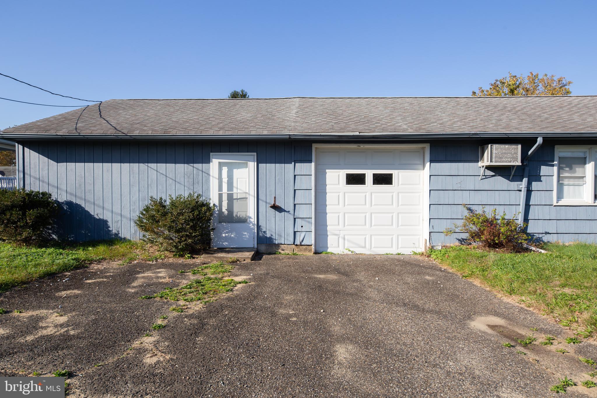 705 Floodgate Road Glendora, NJ 08029 - Photo 3 of 19 Gallery Image 3