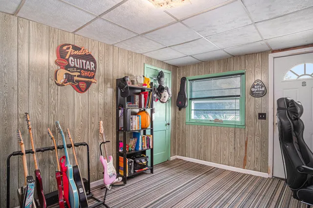 $259,900 | 859 Bristol Avenue Northwest, Grand Rapids, MI 49504