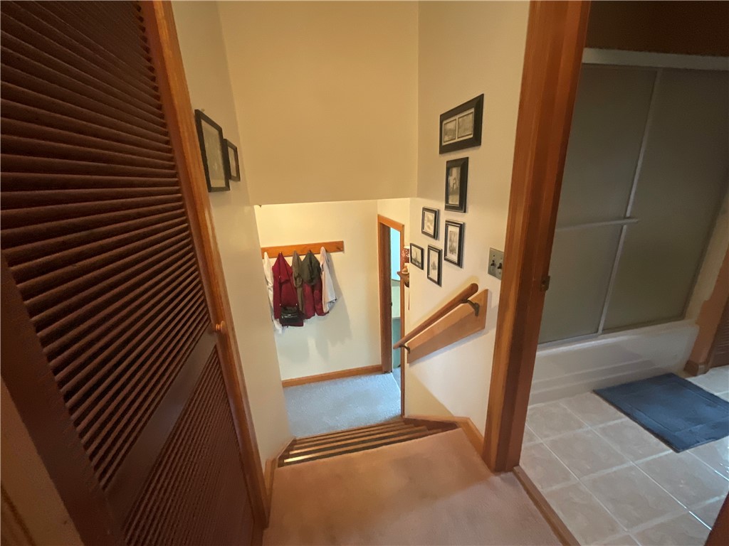 11586 Armison Road Hume, NY 14735 - Photo 13 of 31 Hallway