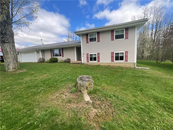 $179,900 | 11586 Armison Road, Hume, NY 14735