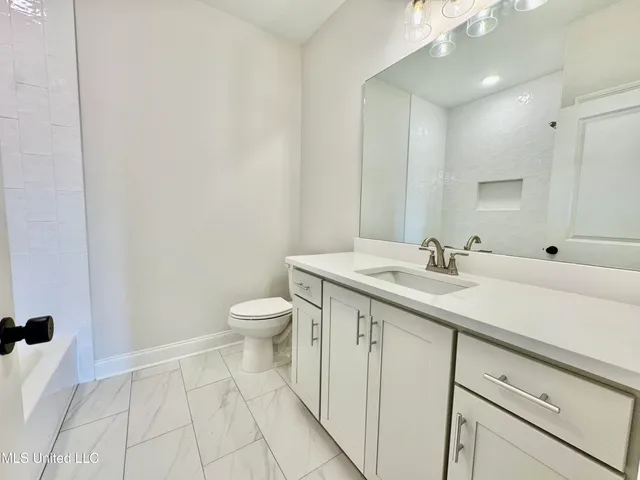 $499,900 | 4276 Brooke Drive, Nesbit, MS 38651