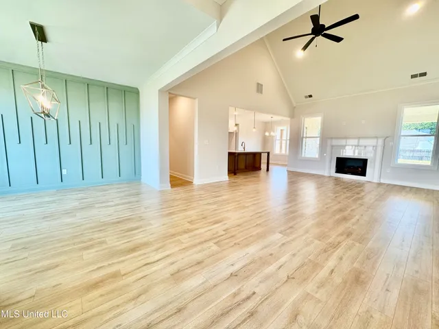 $499,900 | 4276 Brooke Drive, Nesbit, MS 38651