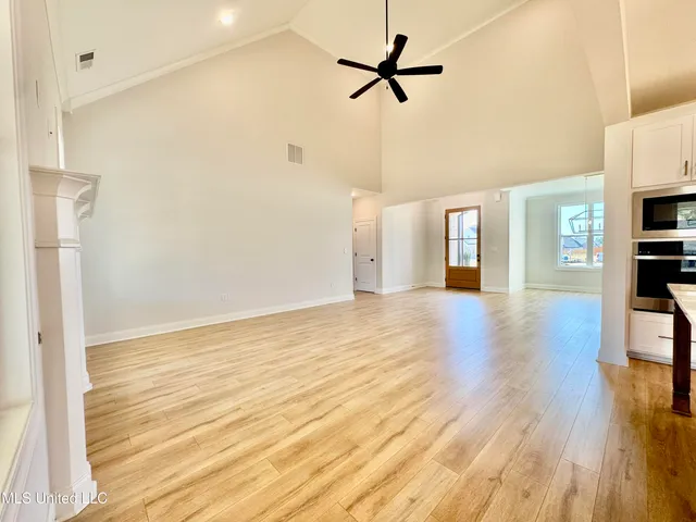 $499,900 | 4276 Brooke Drive, Nesbit, MS 38651