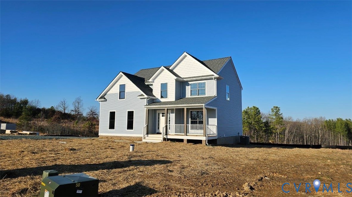 Newly constructed Colonial-style residence featuri