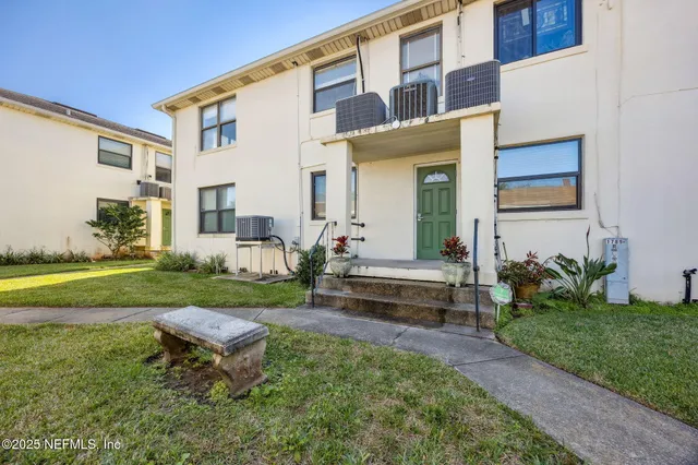 $315,000 | 1789 River Road, Unit 2, Jacksonville, FL 32207