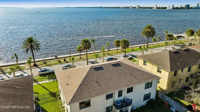 $315,000 | 1789 River Road, Unit 2, Jacksonville, FL 32207