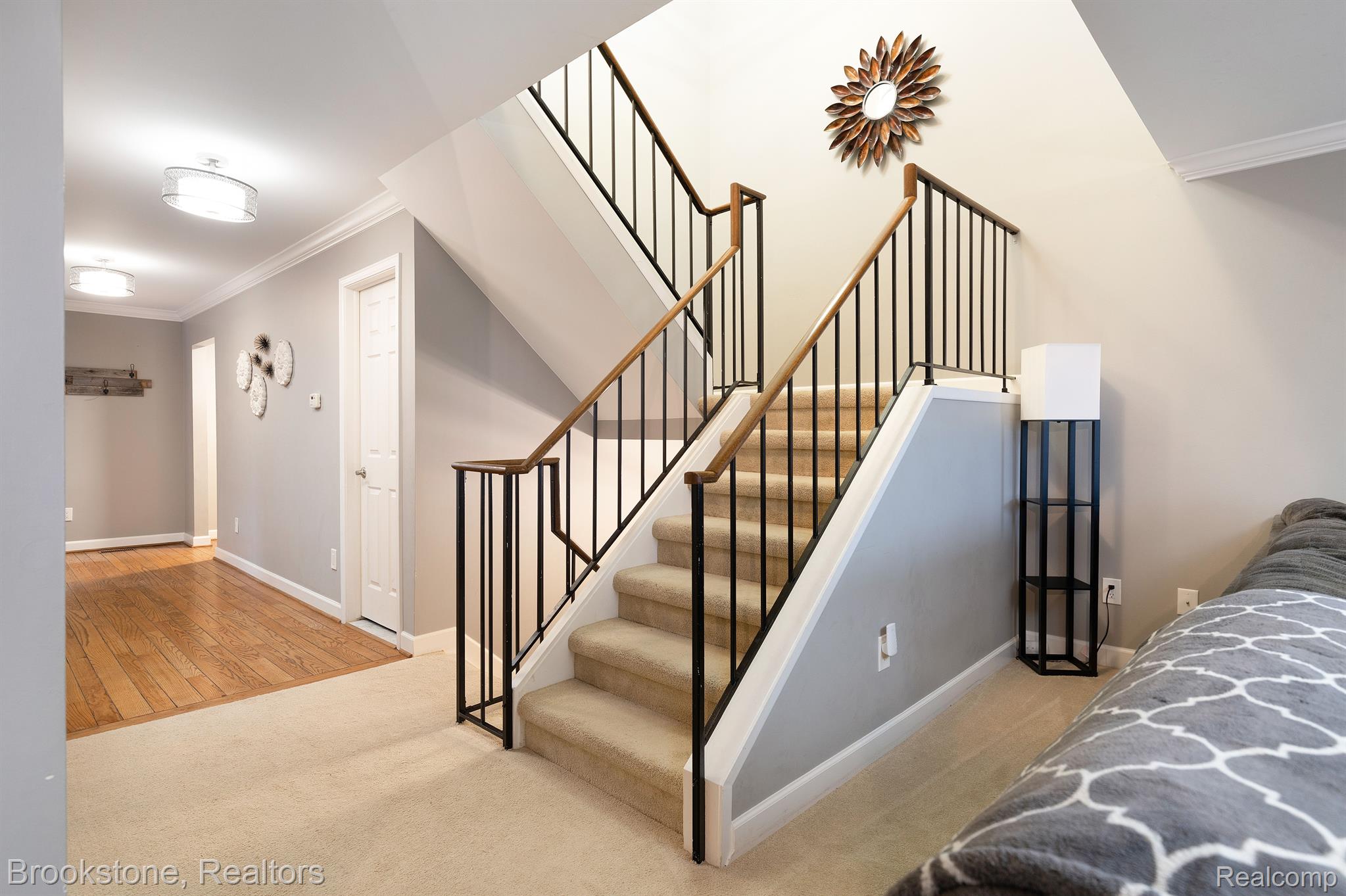 917 Golfview Court Rochester, MI 48307 - Photo 14 of 36
