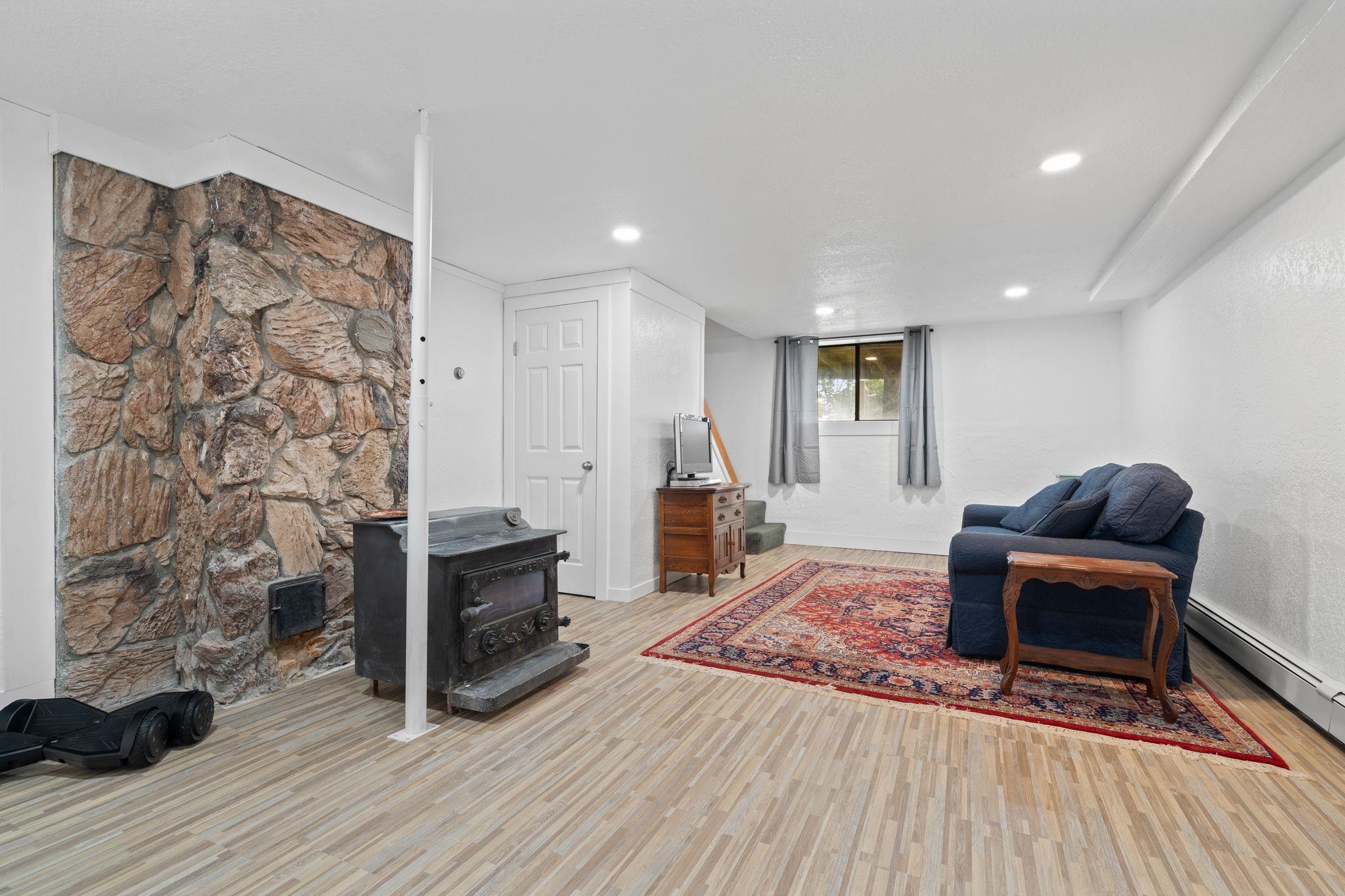 260 Highway 25 Meredith, NH 03253 - Photo 17 of 40
