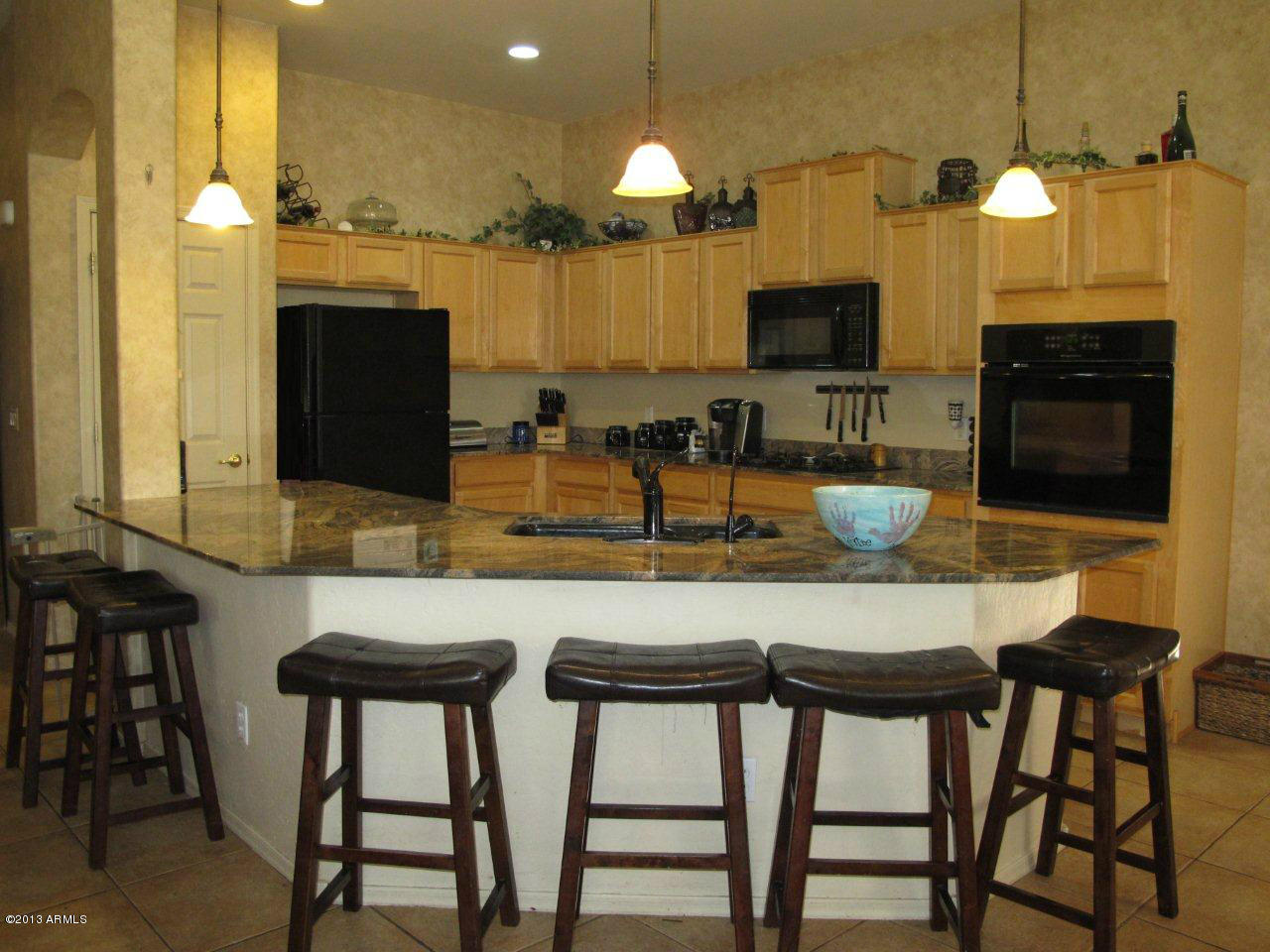 13665 West Monte Vista Road Goodyear, AZ 85395 - Photo 5 of 23 KIT1