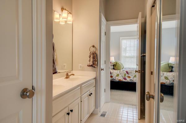 2000 Hunters Field Road St. Louis, MO 63122 - Photo 41 of 54 Gallery Image 41