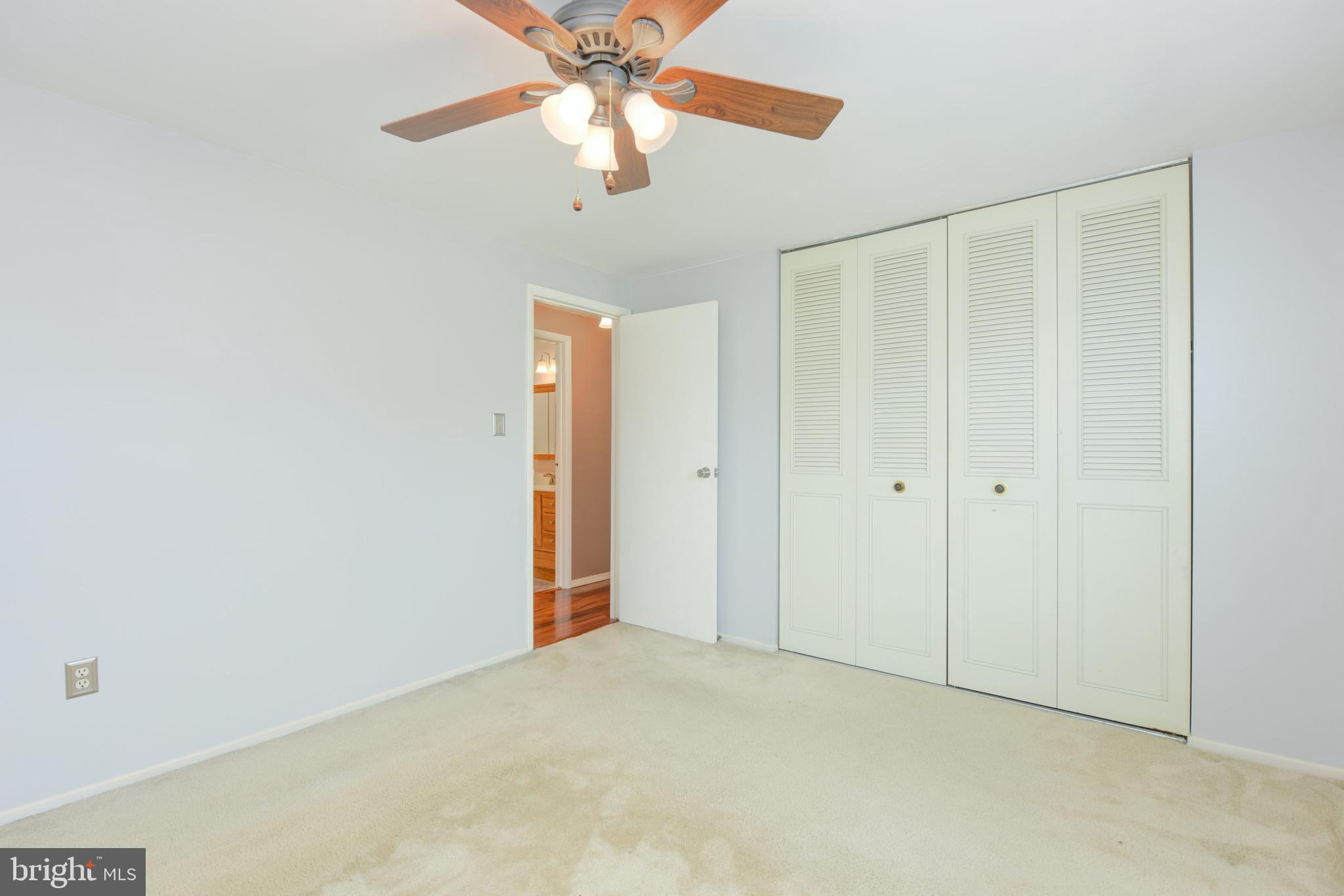 143 North Harrison Road Sterling, VA 20164 - Photo 14 of 36 Gallery Image 14