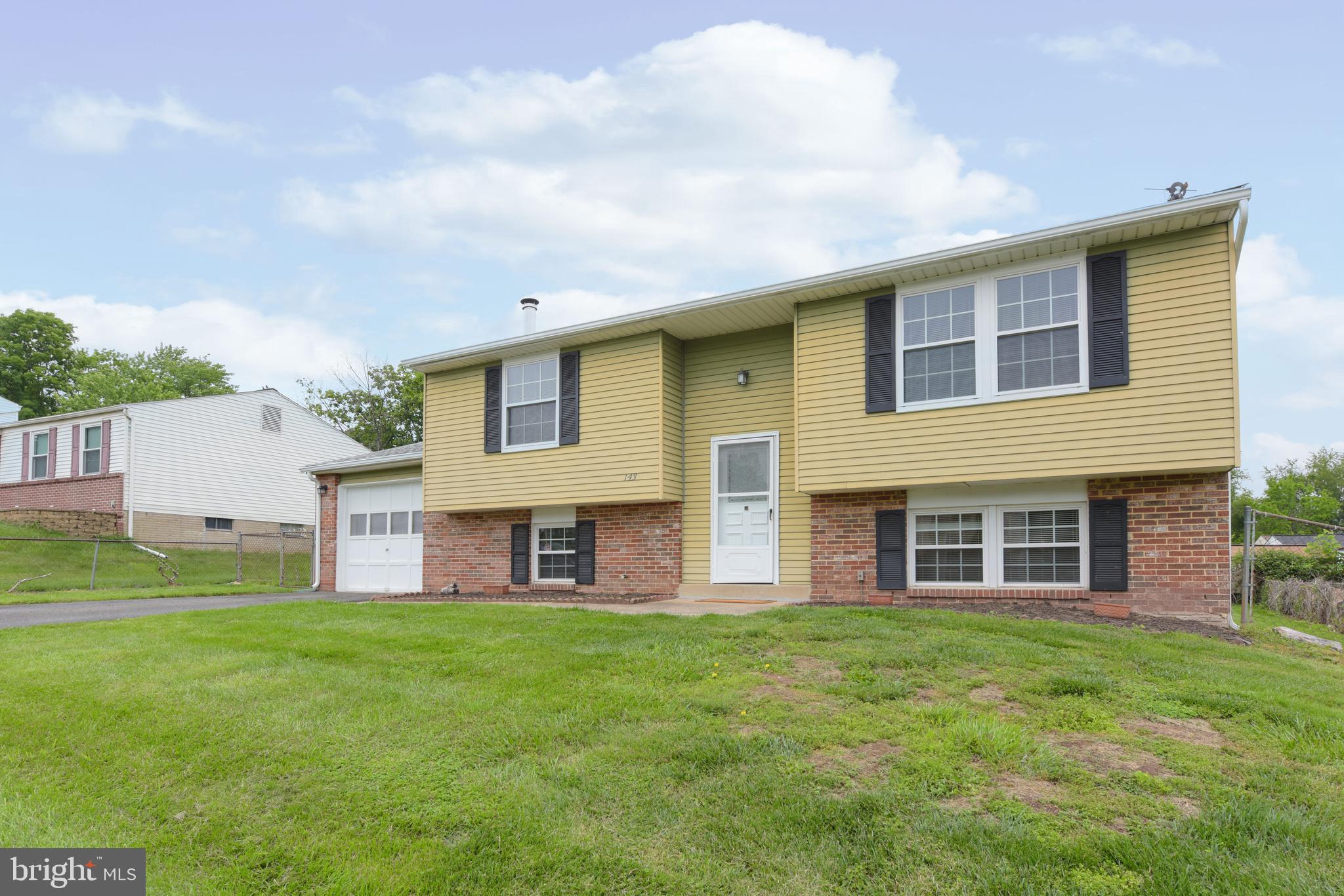 143 North Harrison Road Sterling, VA 20164 - Photo 34 of 36 Gallery Image 34