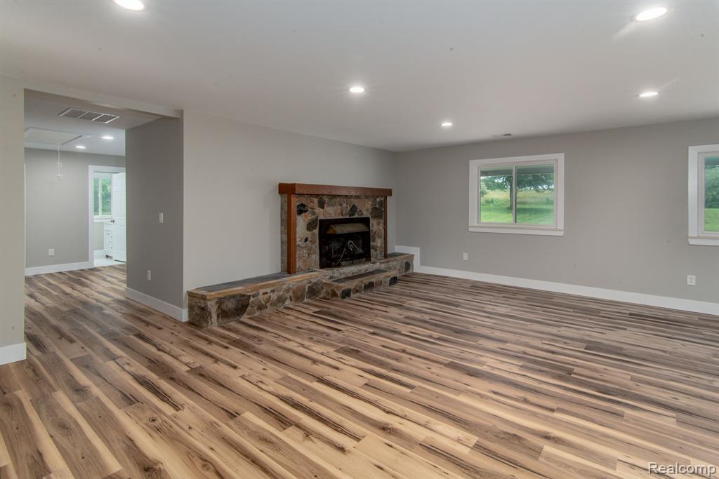 5310 Mack Road Howell, MI 48855 - Photo 11 of 30