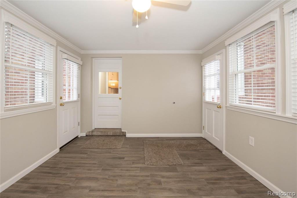 1699 Littlestone Road Grosse Pointe Woods, MI 48236 - Photo 29 of 54
