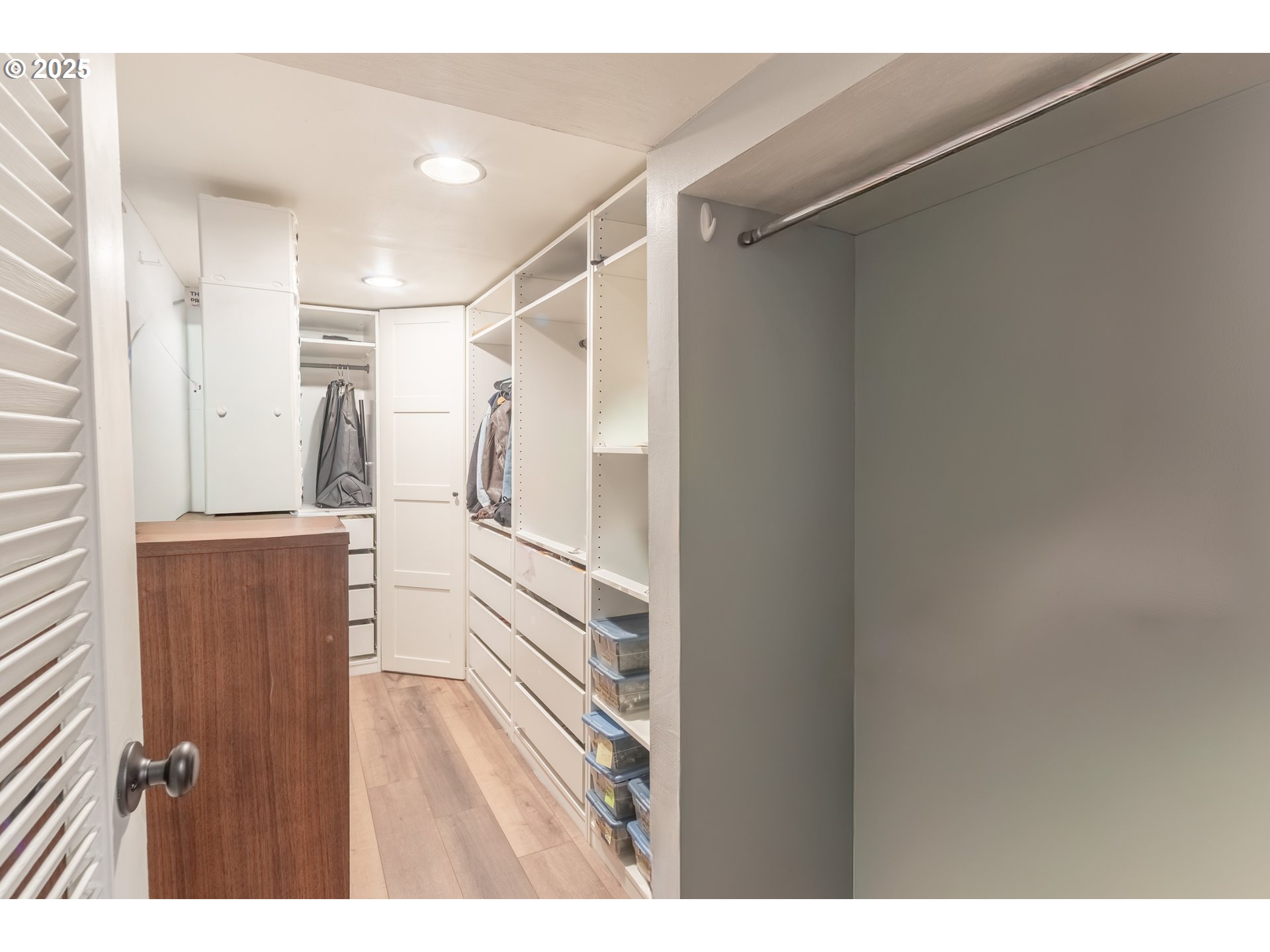 745 16th Street Northeast Salem, OR 97301 - Photo 28 of 32 a bathroom with a shower and a sink