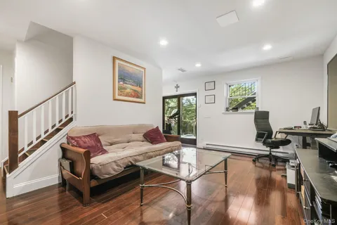 $999,000 | 29 Chatfield Road, Bronxville, NY 10708