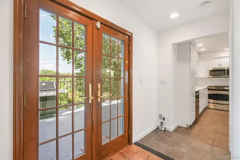 $999,000 | 29 Chatfield Road, Bronxville, NY 10708