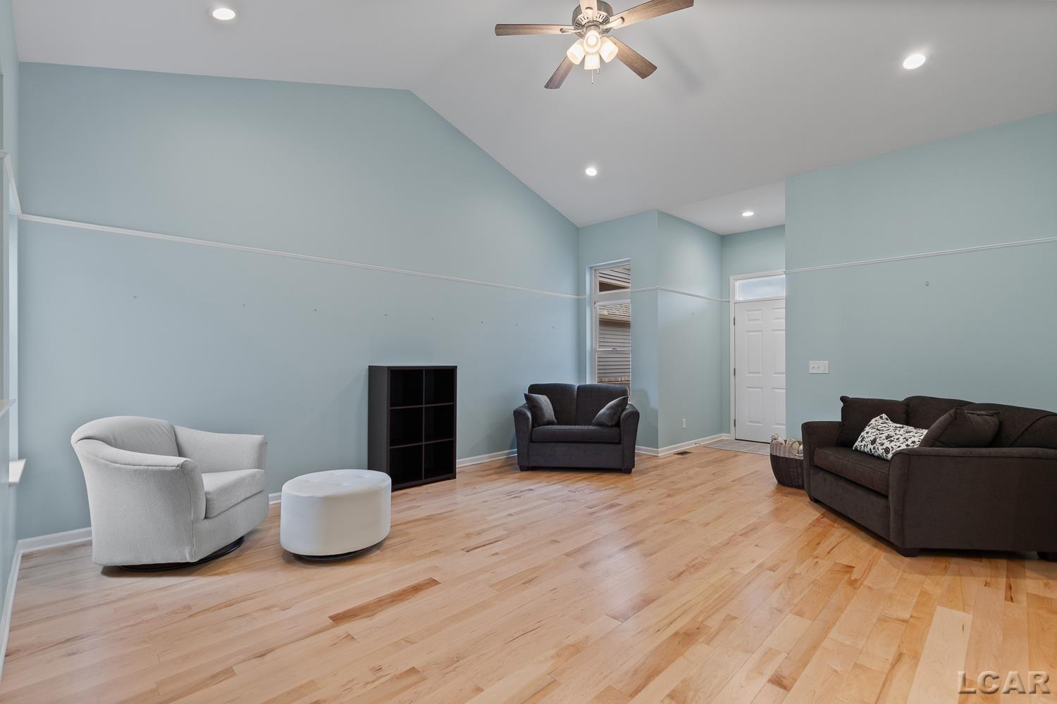 587 Ridge Lane Tecumseh, MI 49286 - Photo 6 of 26