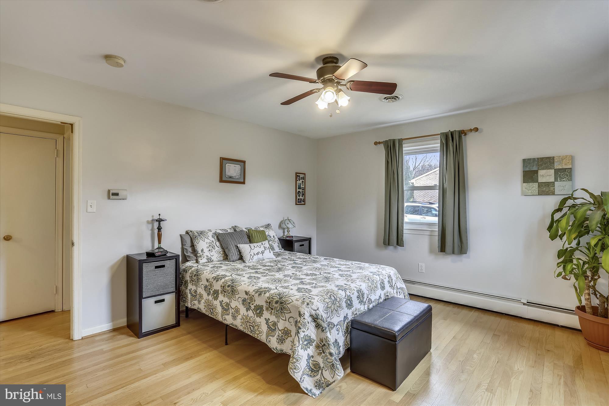 20904 Brooke Knolls Road Gaithersburg, MD 20882 - Photo 16 of 40 Gallery Image 16
