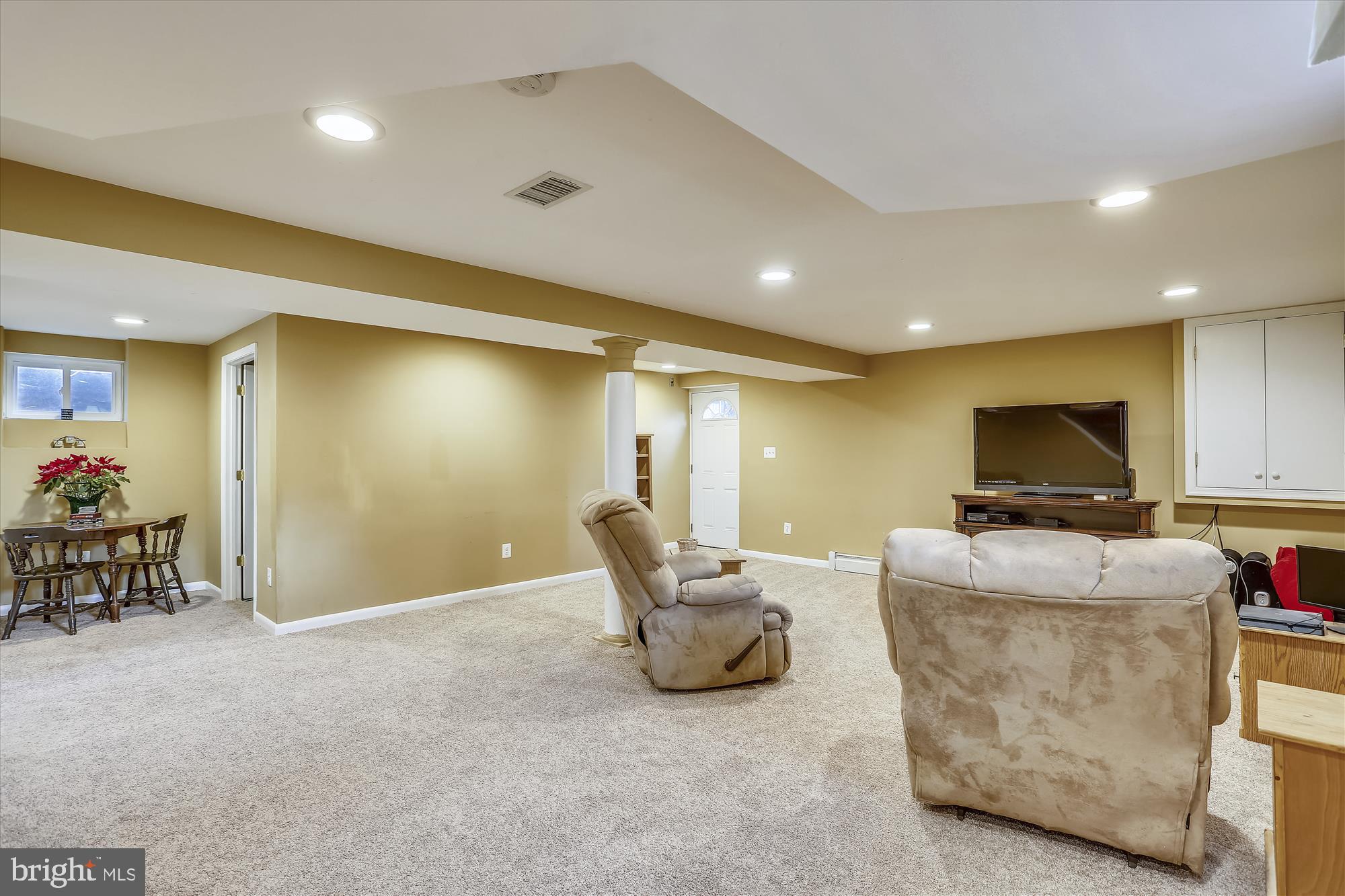 20904 Brooke Knolls Road Gaithersburg, MD 20882 - Photo 25 of 40 Gallery Image 25