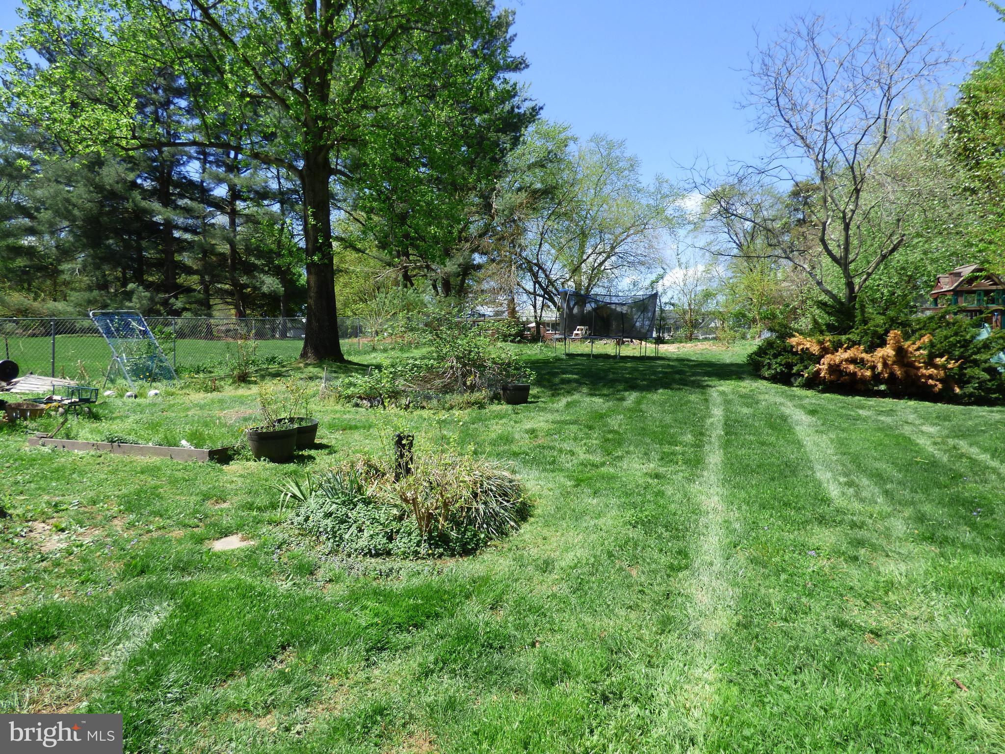 20904 Brooke Knolls Road Gaithersburg, MD 20882 - Photo 34 of 40 Gallery Image 34