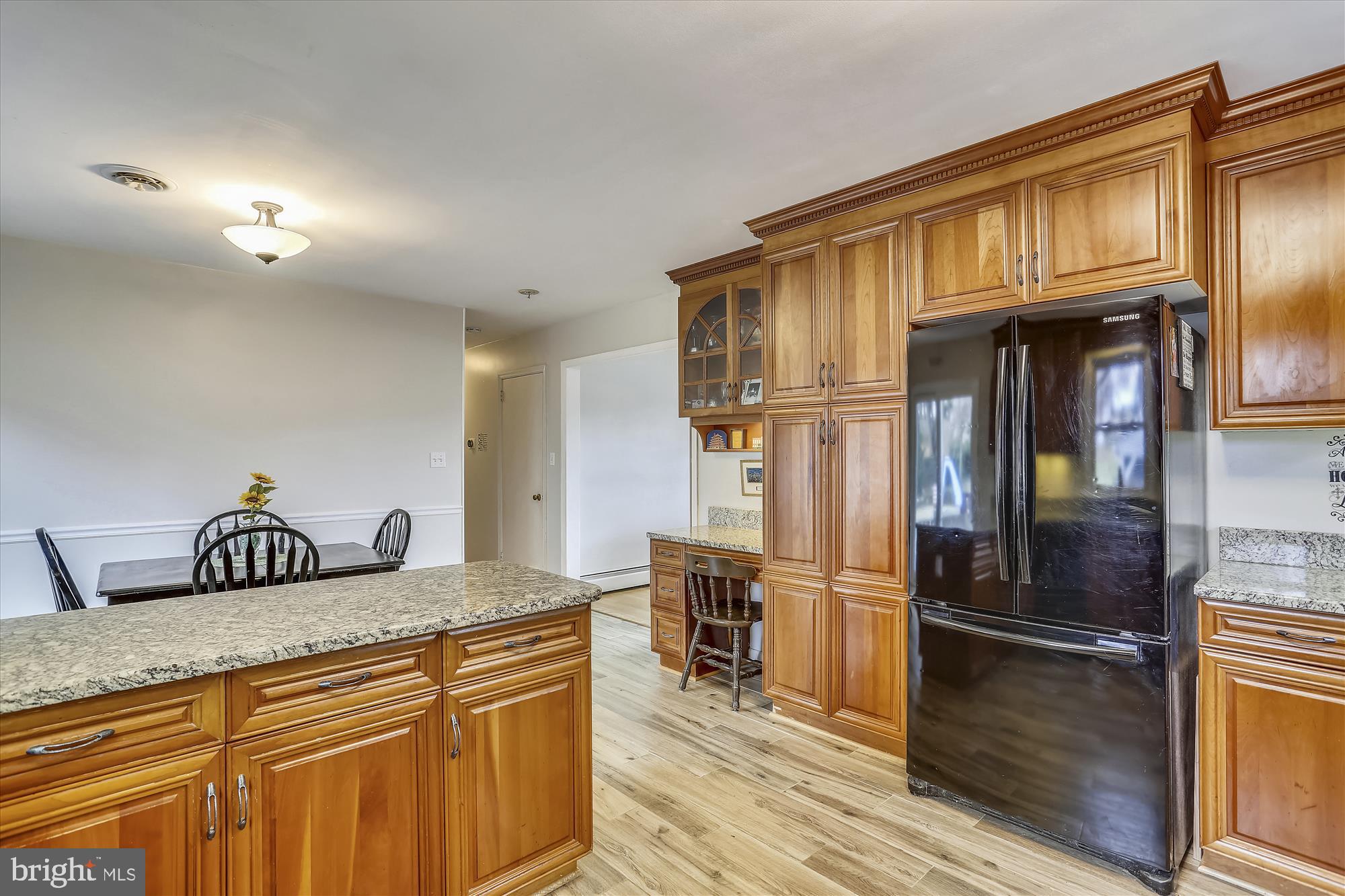 20904 Brooke Knolls Road Gaithersburg, MD 20882 - Photo 6 of 40 Gallery Image 6