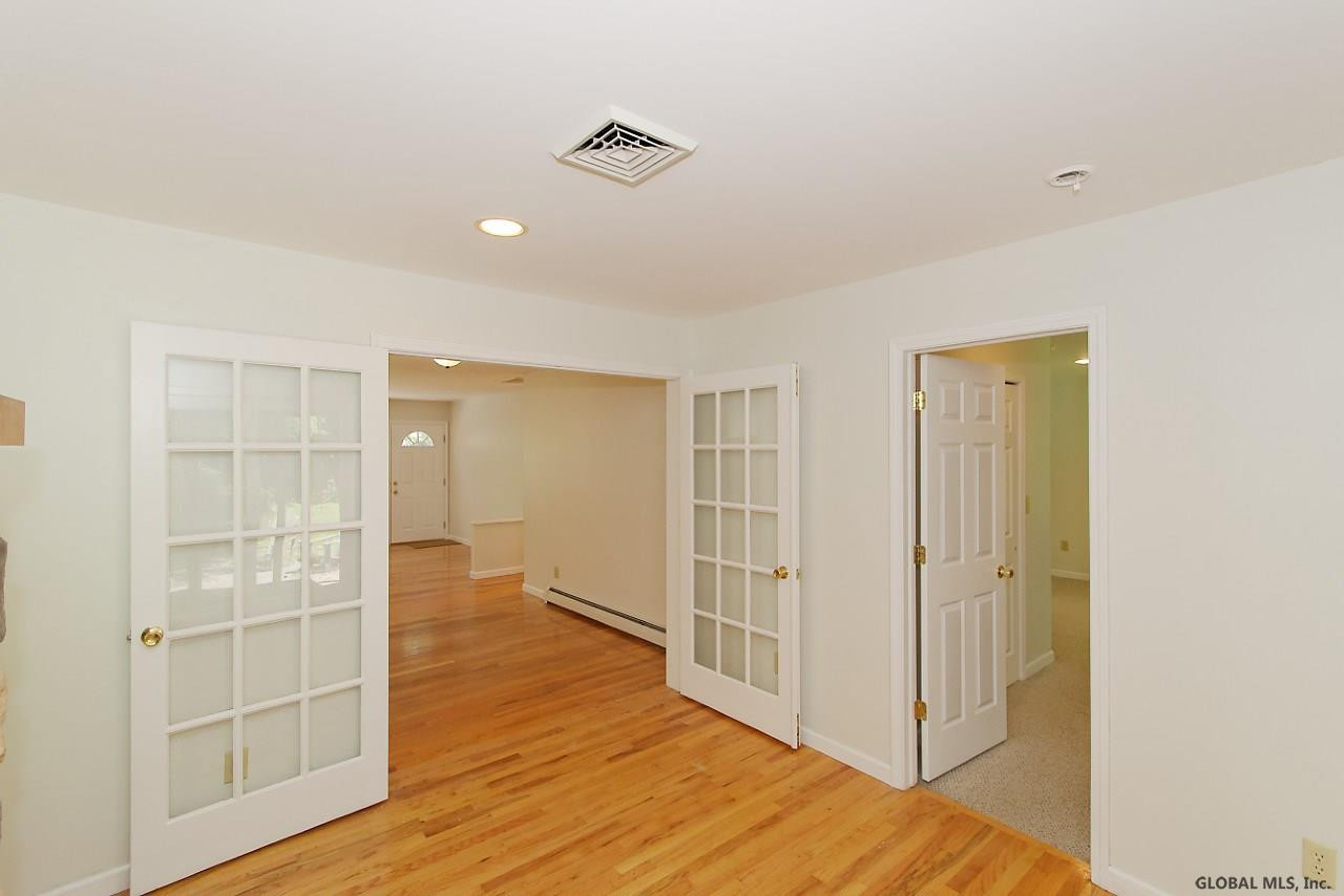 1505 Sunset Road Schodack, NY 12033 - Photo 15 of 36 Photo 15