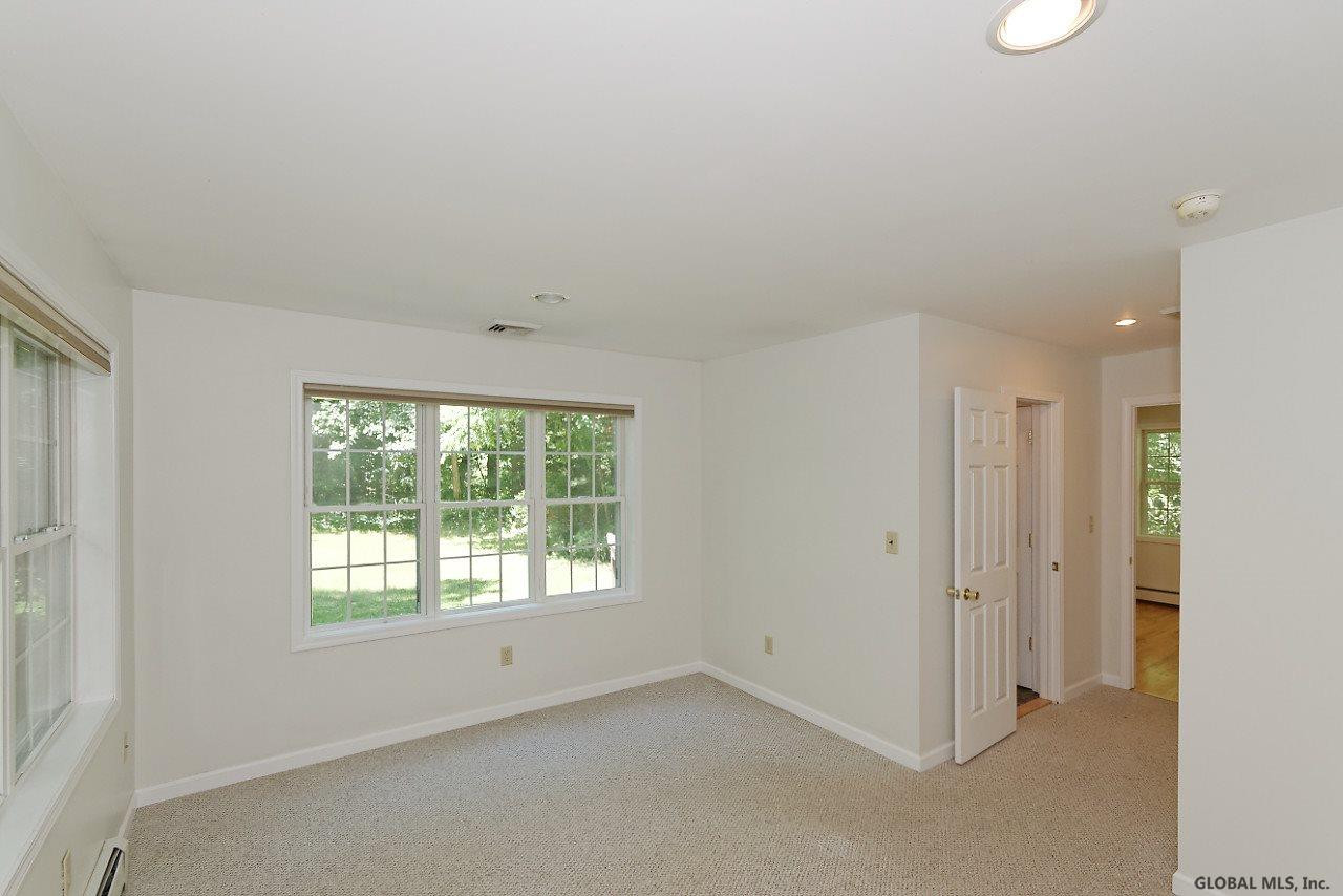 1505 Sunset Road Schodack, NY 12033 - Photo 19 of 36 Photo 19