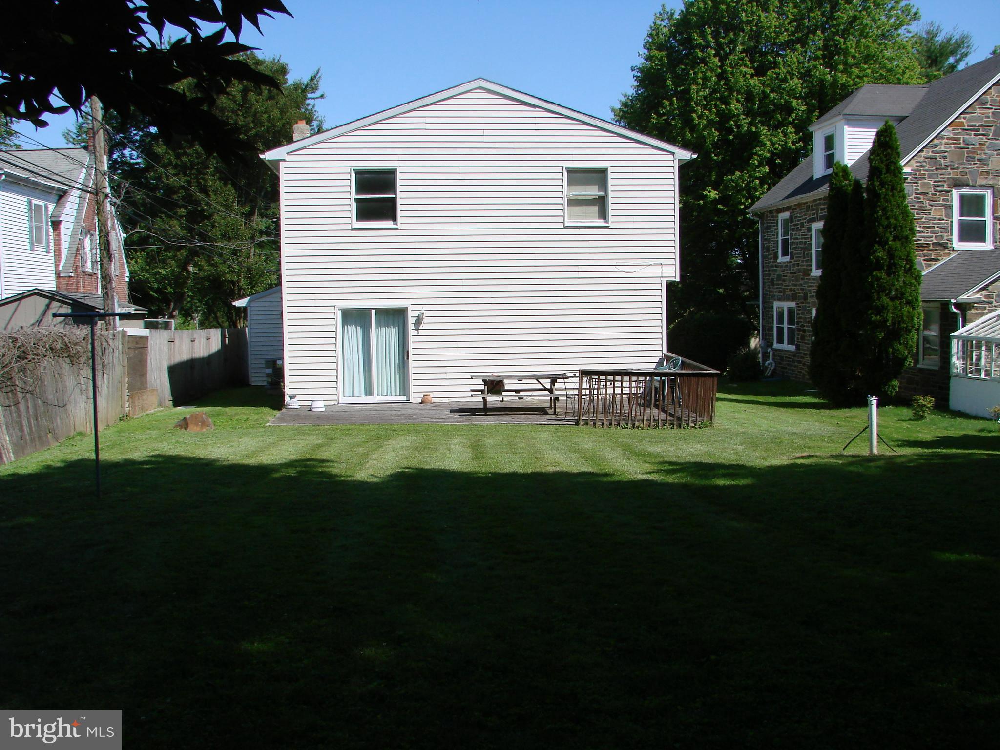 391 Sugartown Road Wayne, PA 19087 - Photo 4 of 20 Backyard