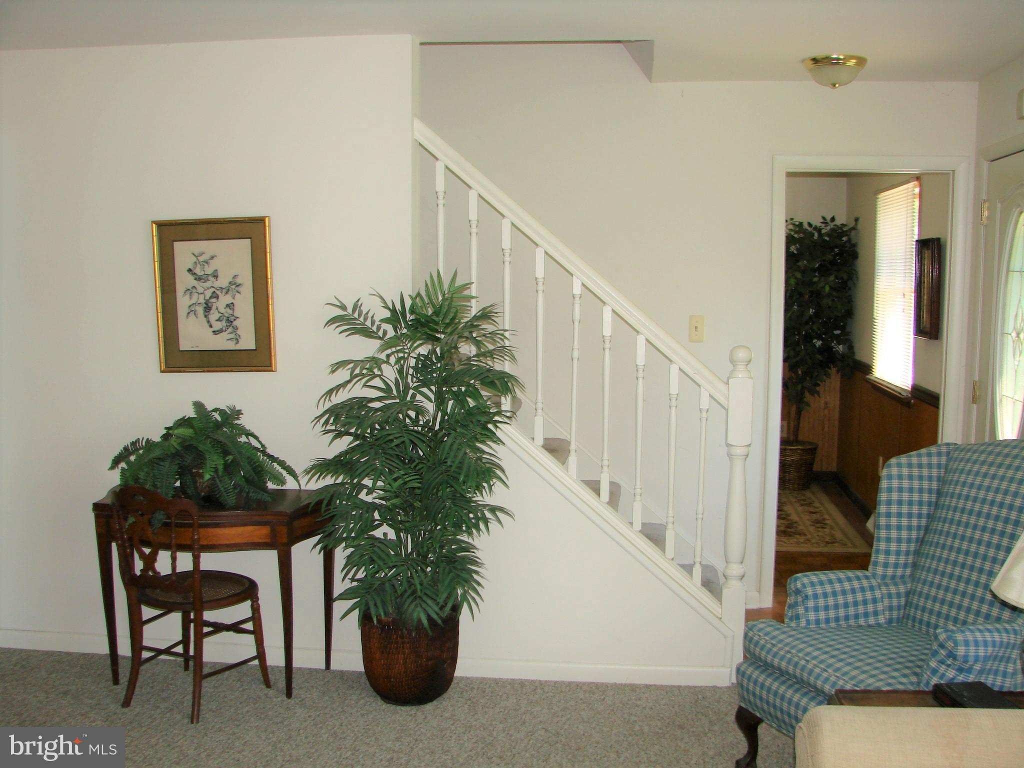 391 Sugartown Road Wayne, PA 19087 - Photo 8 of 20 living room into dining room