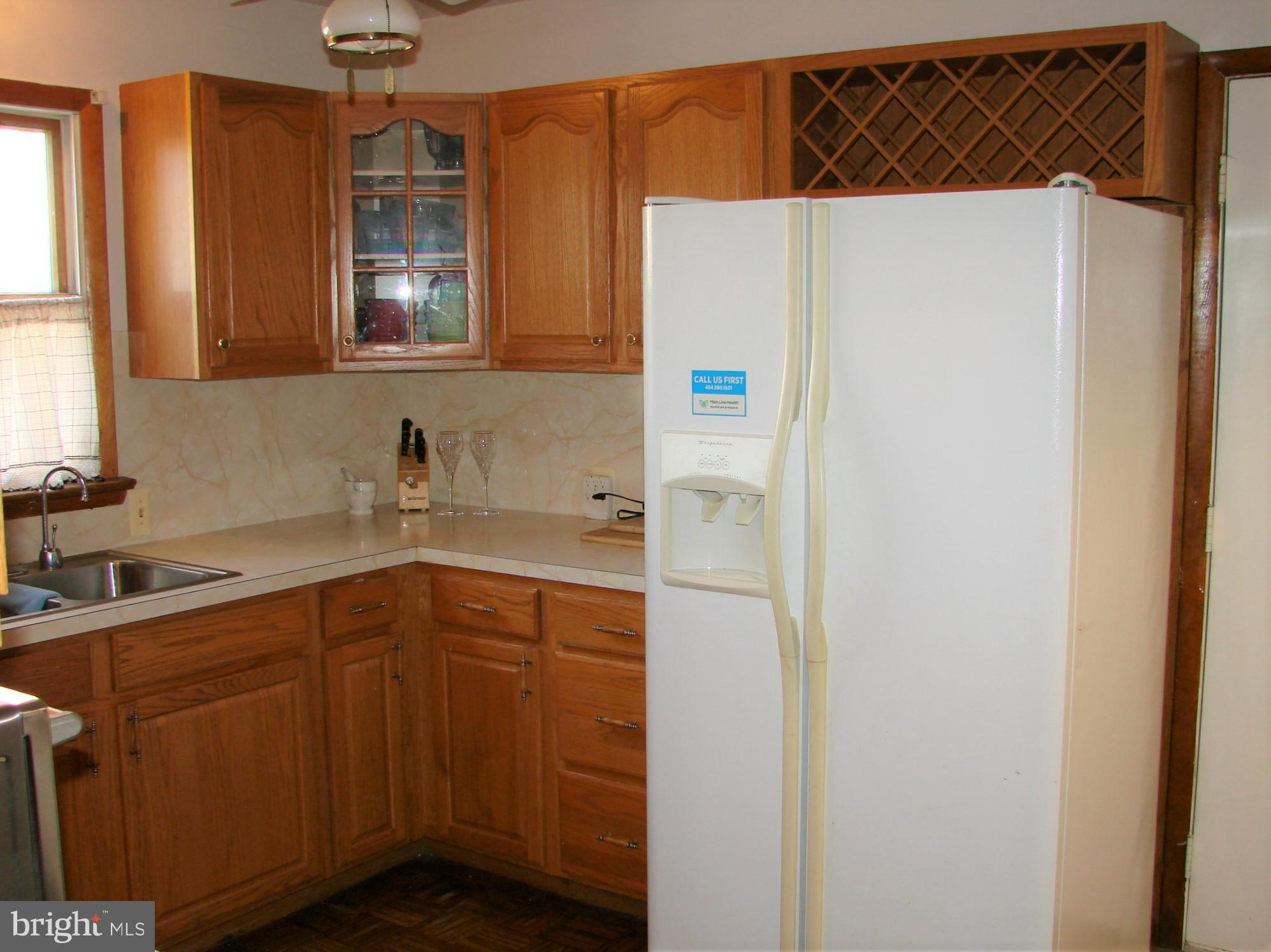 391 Sugartown Road Wayne, PA 19087 - Photo 10 of 20 Kitchen
