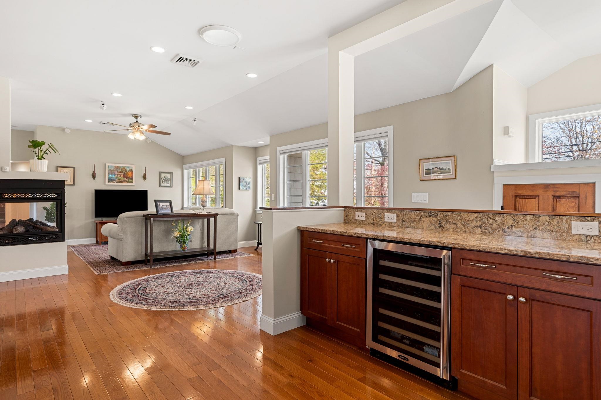 375 Winnacunnet Road Hampton, NH 03842 - Photo 6 of 40