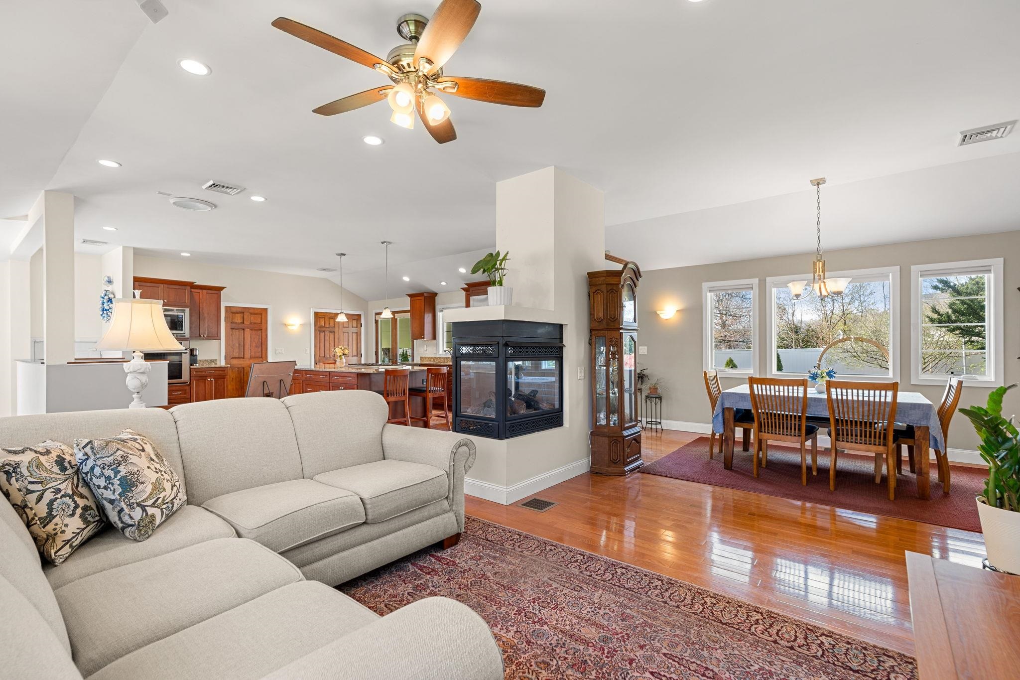375 Winnacunnet Road Hampton, NH 03842 - Photo 7 of 40