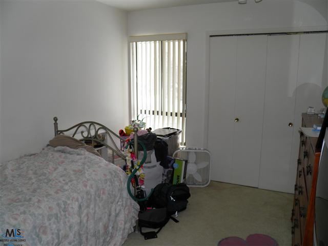 752 Oak Brook Ridge Drive Rochester, MI 48307 - Photo 9 of 18 BEDROOM 2