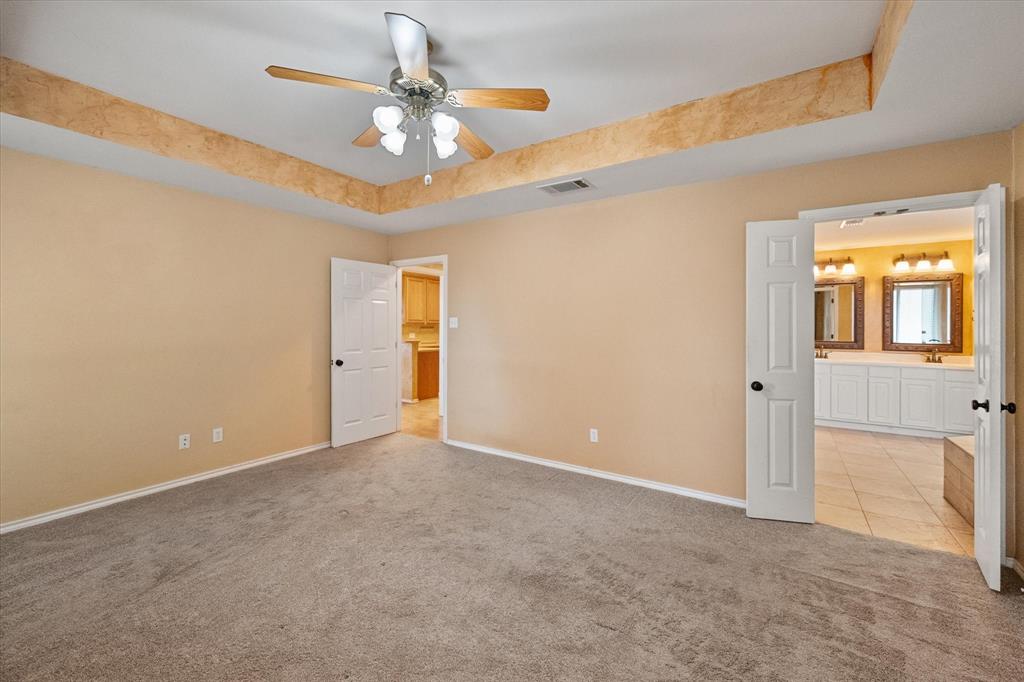 5250 Plainview Road Midlothian, TX 76065 - Photo 28 of 37 a view of an empty room with a window