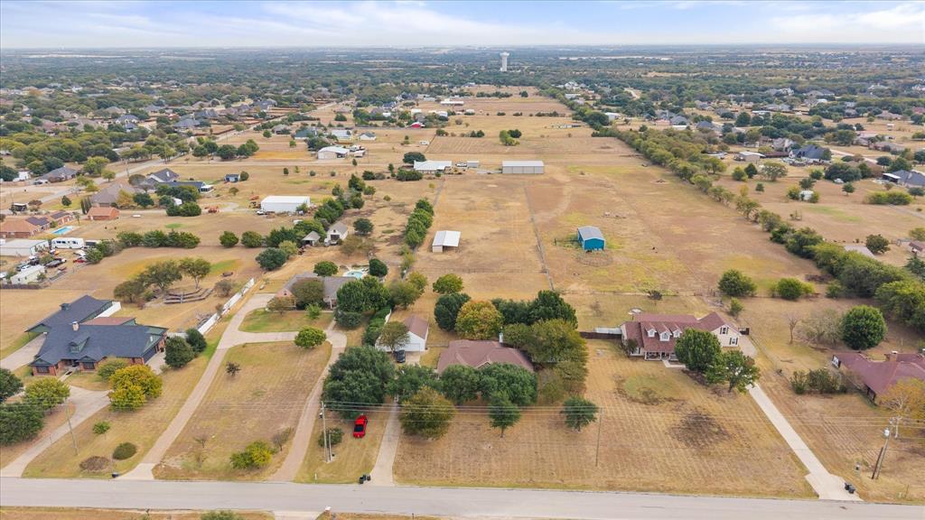 5250 Plainview Road Midlothian, TX 76065 - Photo 31 of 37 an aerial view of residential houses with outdoor space