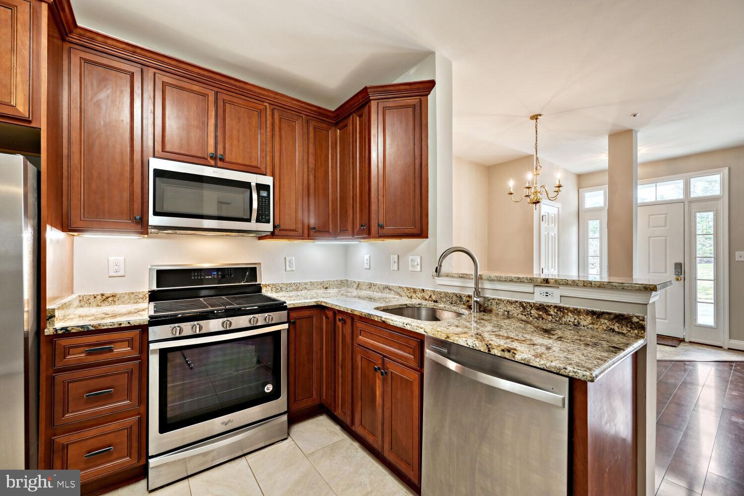 8719 Capistrano Way Odenton, MD 21113 - Photo 13 of 37