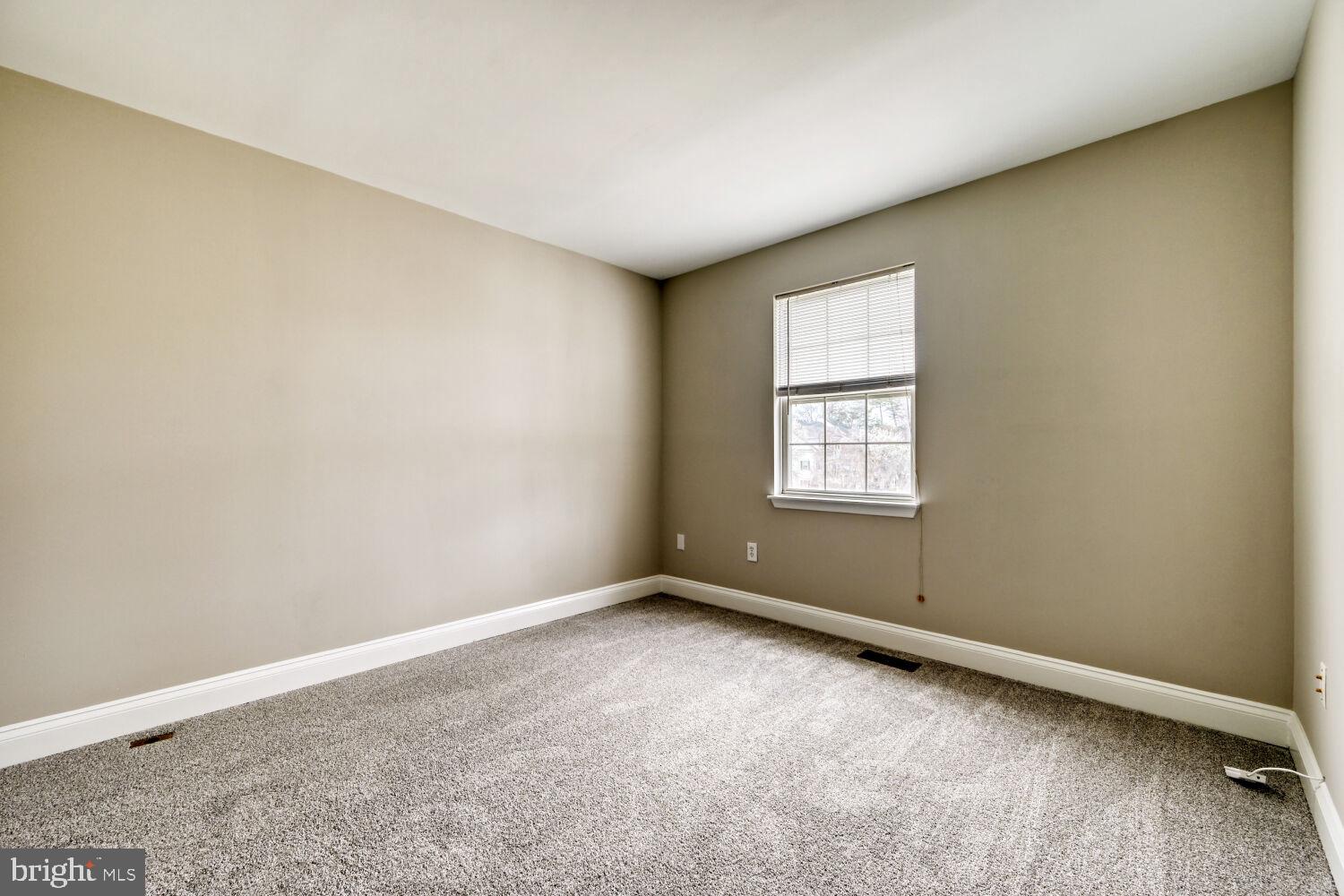 8719 Capistrano Way Odenton, MD 21113 - Photo 18 of 37