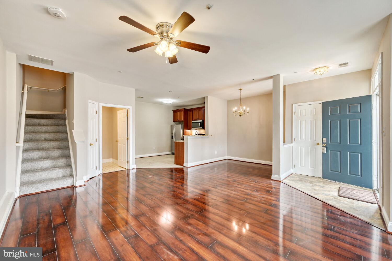 8719 Capistrano Way Odenton, MD 21113 - Photo 5 of 37