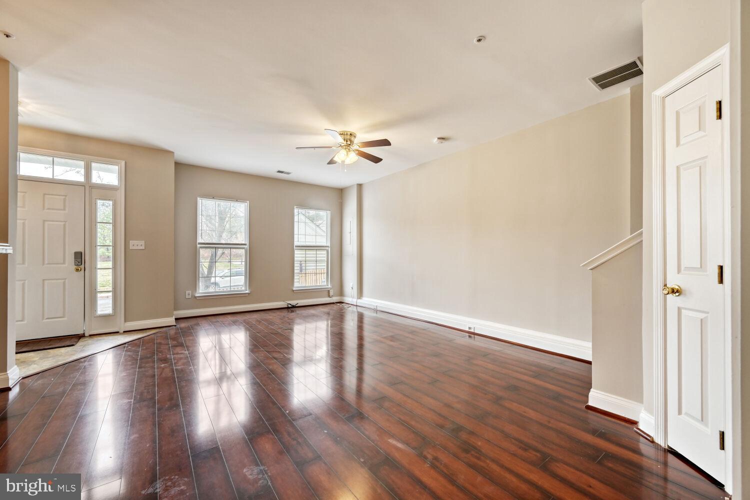 8719 Capistrano Way Odenton, MD 21113 - Photo 7 of 37